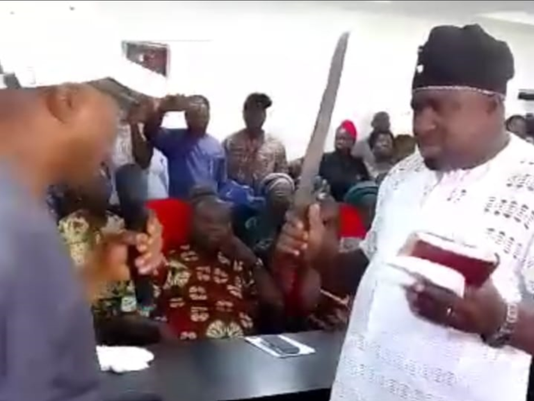 Unconventional Swearing-In  Ceremony In Ikere-Ekiti Local Government Area Raises Eyebrows.